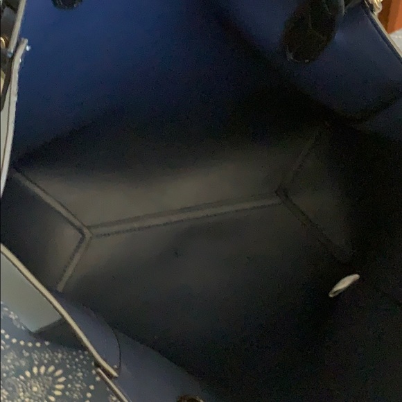 Large hobo BCBG grey/ blue handbag - Picture 3 of 3